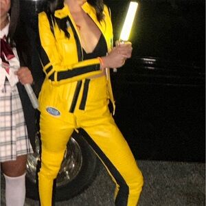 Kill Bill two piece Halloween costume yellow motorcycle jacket and pants